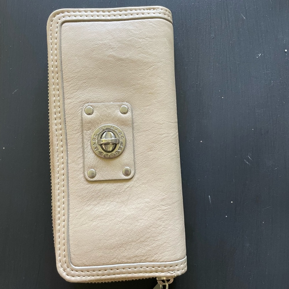 Marc by Marc wallet